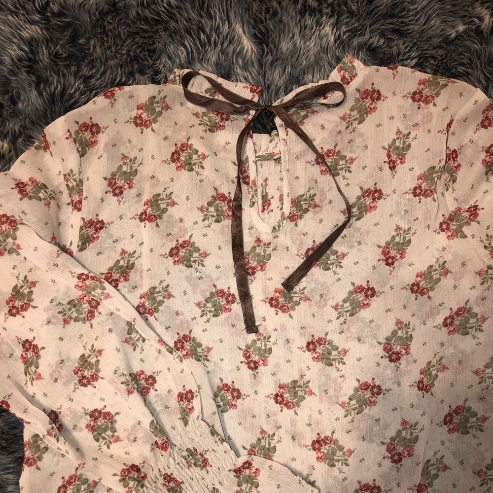 Floral long sleeve sheer blouse
